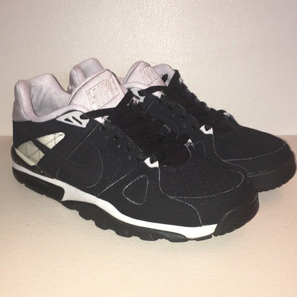 nike air trainer classic